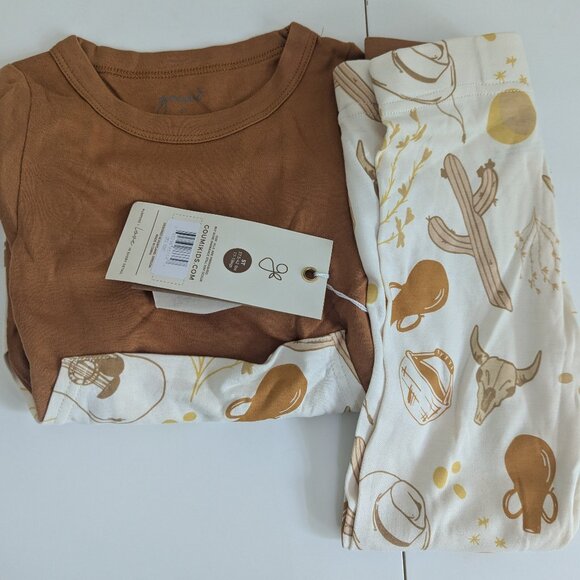 Goumi Kids Other - NWT Goumi Kids Canyon Jogger Set size 5T